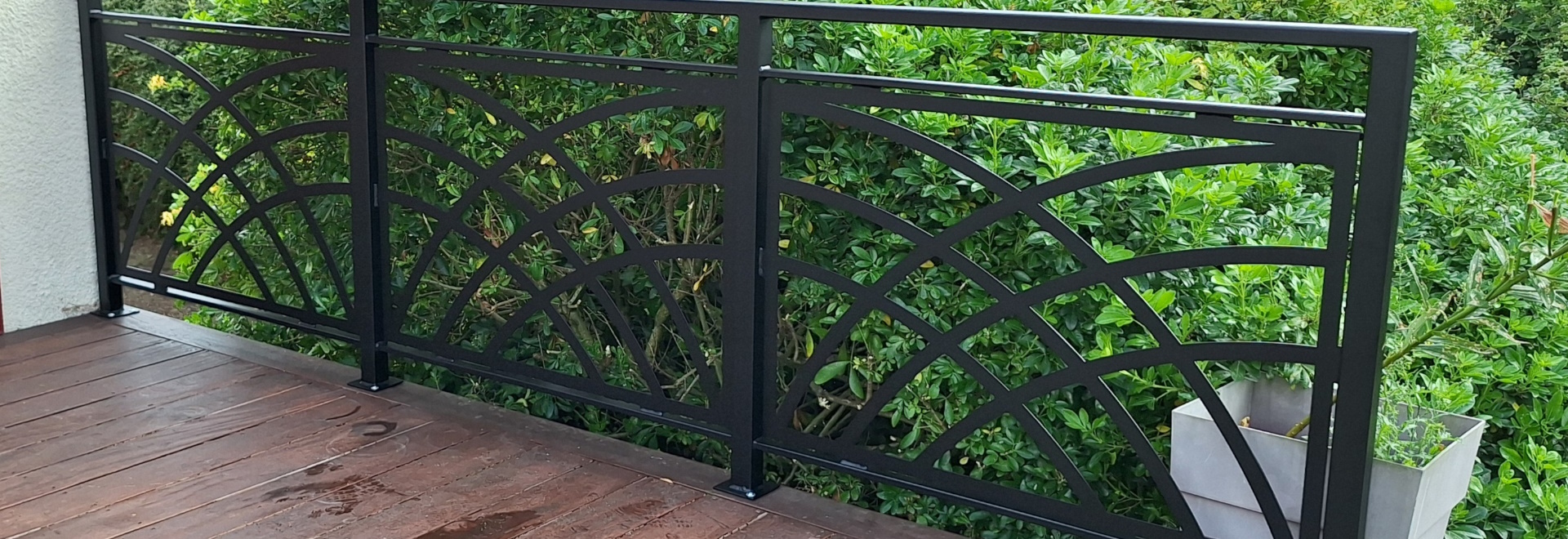 Garde-corps de couleur anthracite